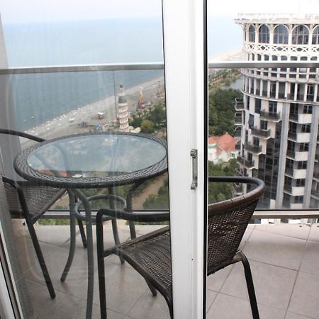 Appartamento Orbi Sea Towers-Sea View Batumi Esterno foto