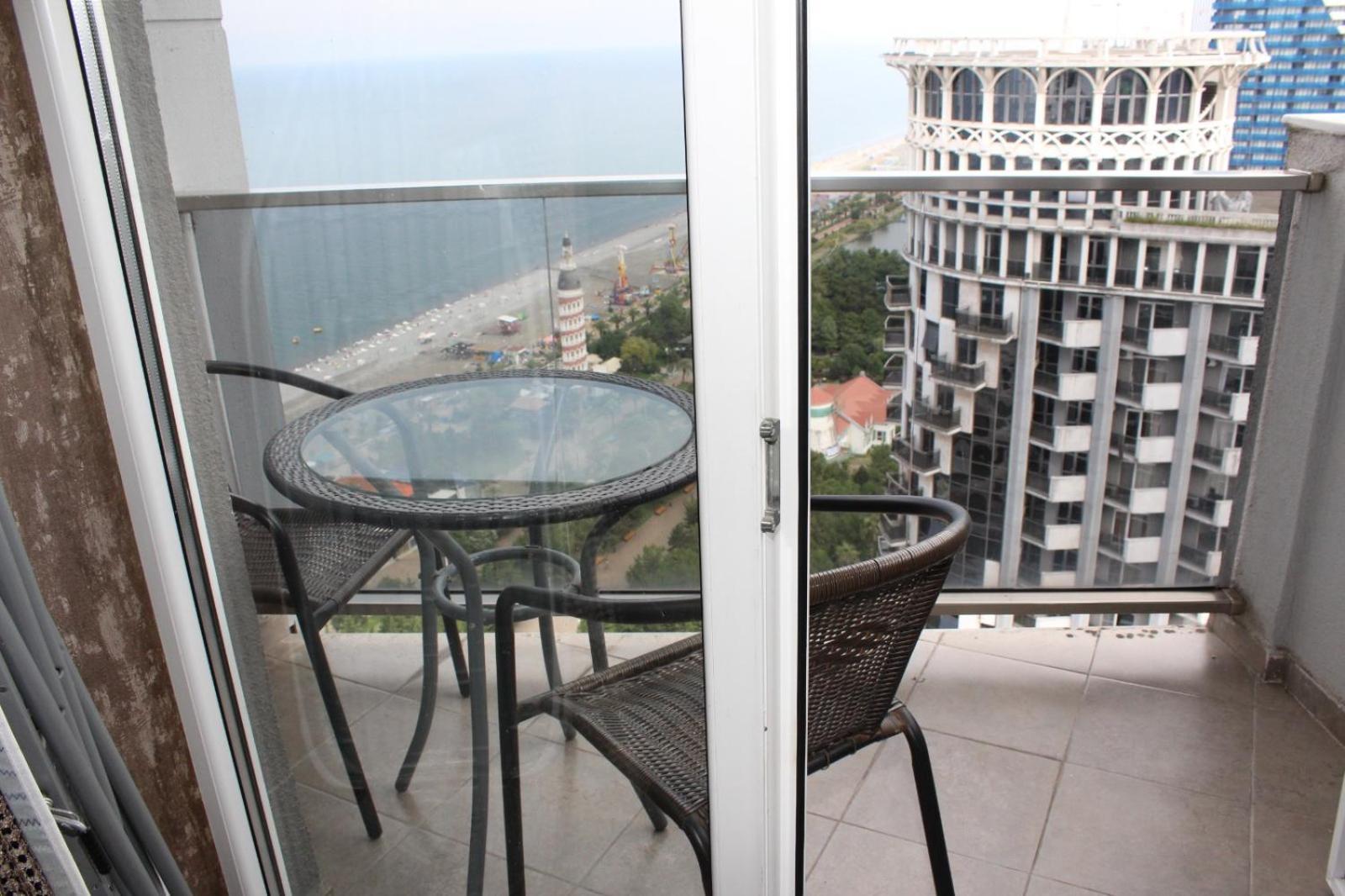 Appartamento Orbi Sea Towers-Sea View Batumi Esterno foto