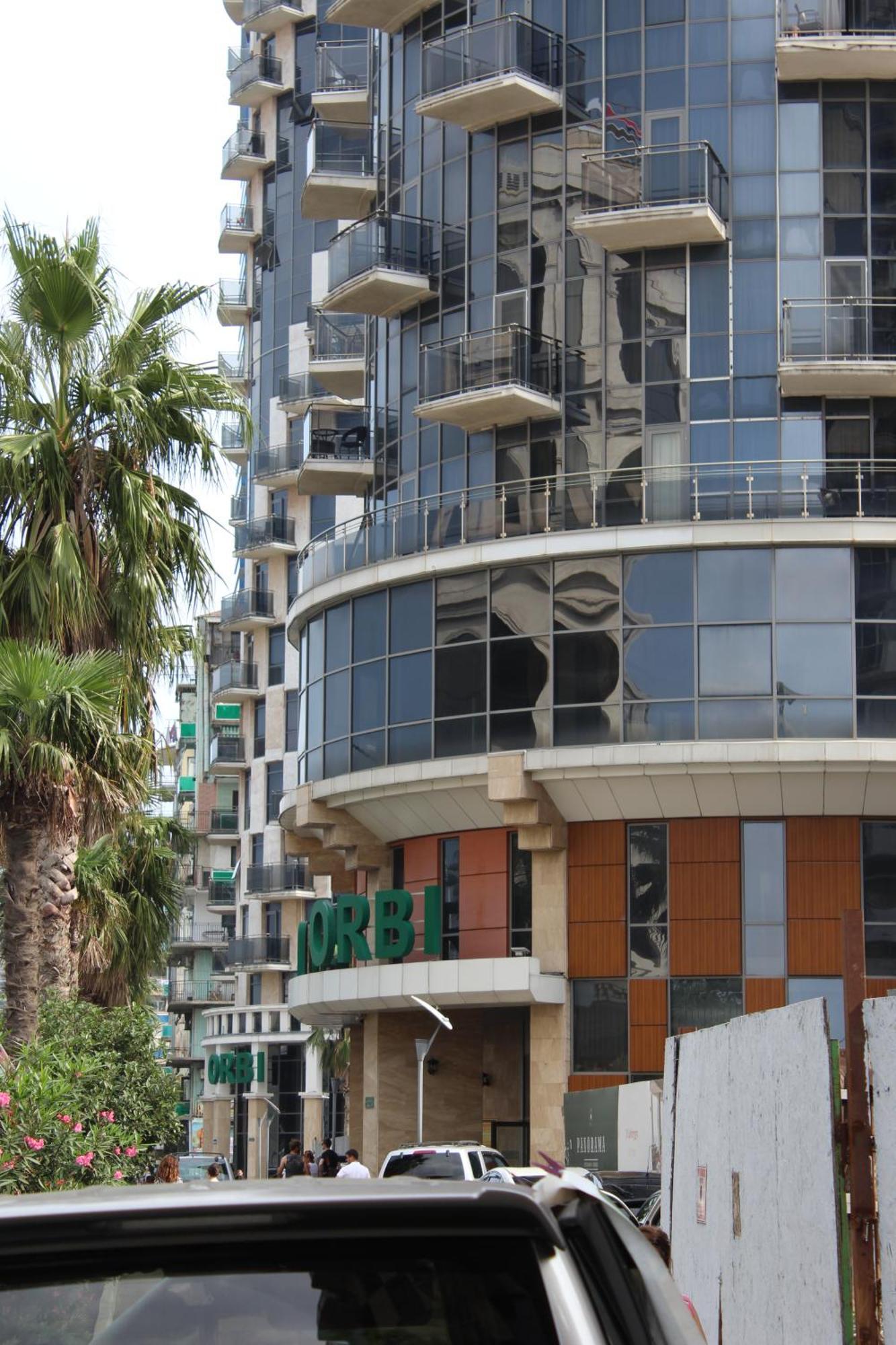 Appartamento Orbi Sea Towers-Sea View Batumi Esterno foto